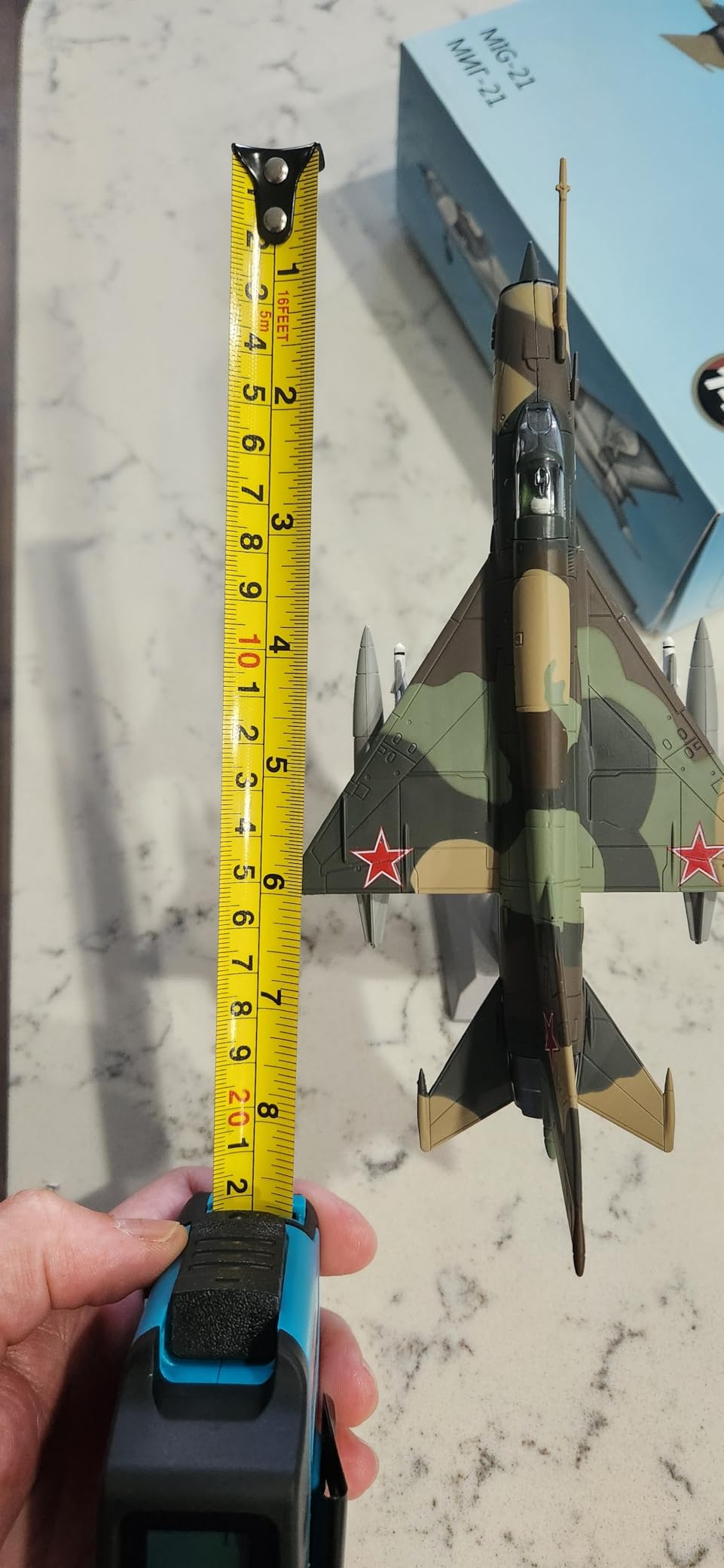 NUOTIE 1/72 Scale MiG-21 Soviet Union Fighter Attack Model customer photo 2