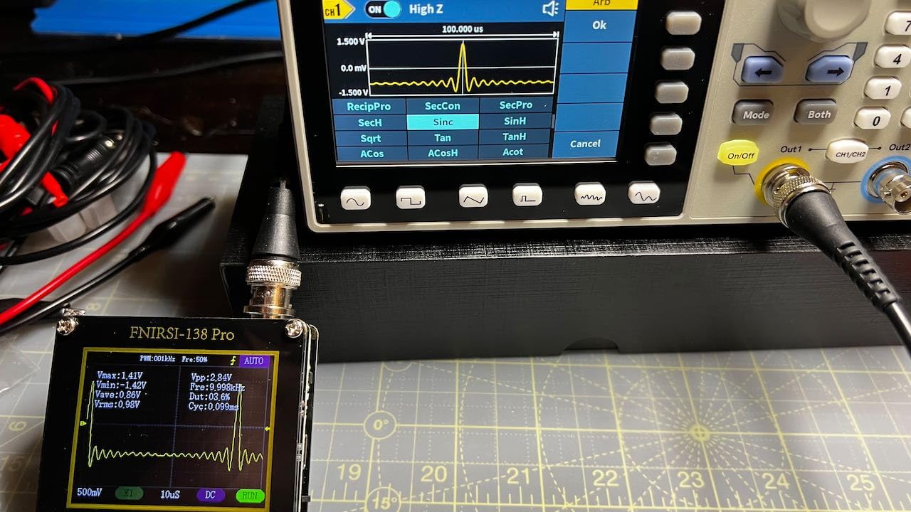 Dual-Channel Arbitrary Waveform Function Generator, 70MHz, 300MSa/s, 14-Bit customer photo 2