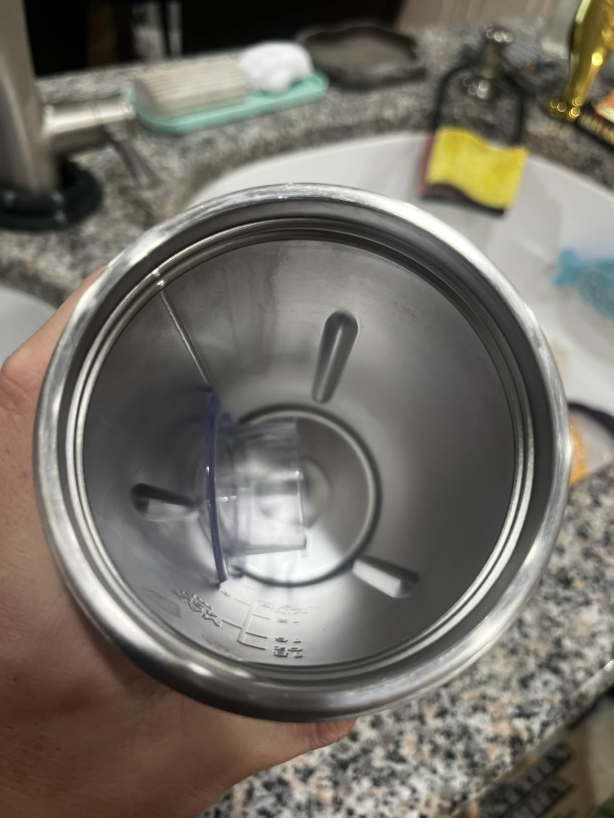 nutribullet Flip Portable Blender with Insulated Cup, White, NBPB50350AW customer photo 2