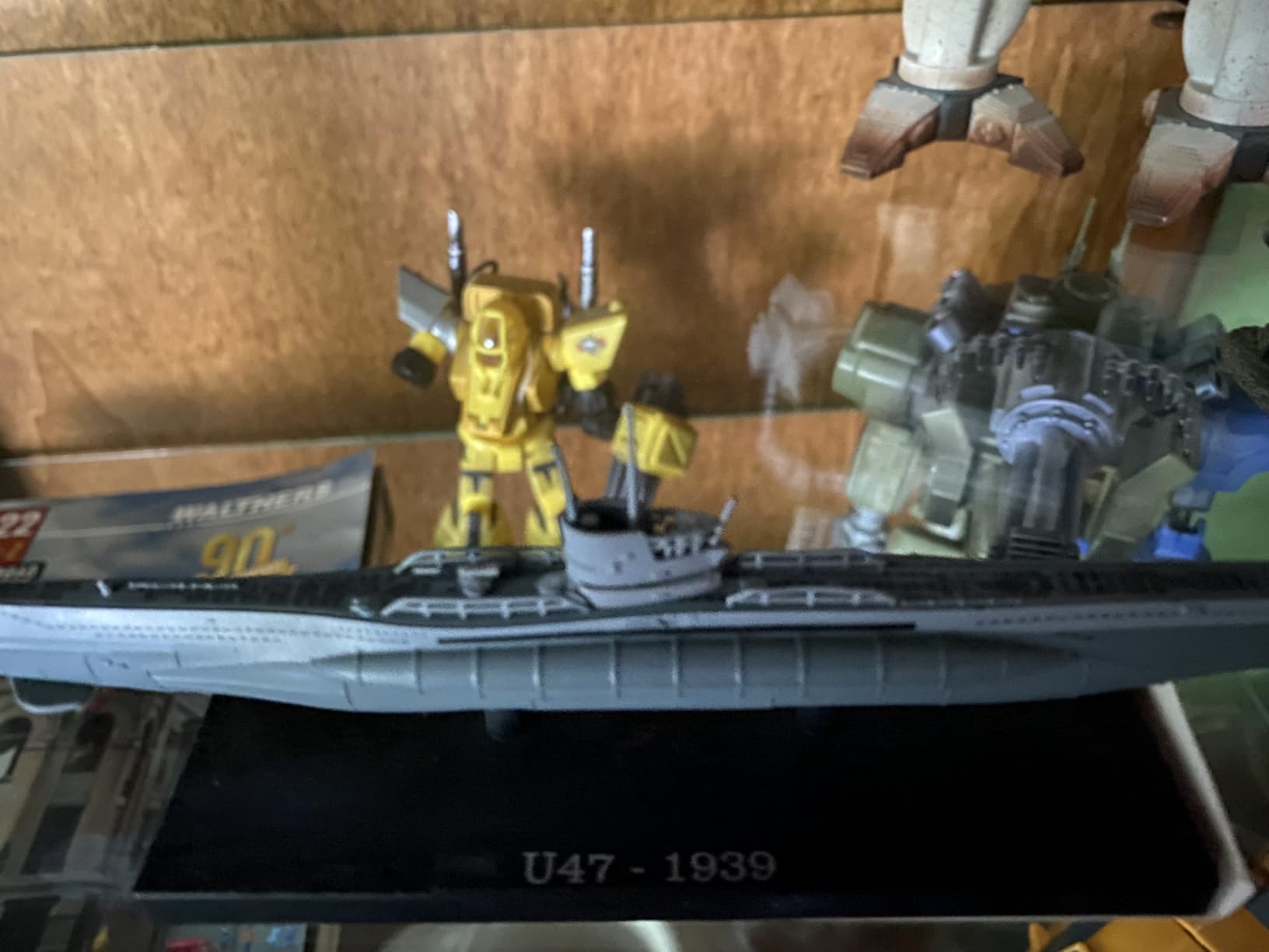 NUOTIE 1/350 U-181-1942 WWII German Kriegsmarine Submarine Battleship Model customer photo 1