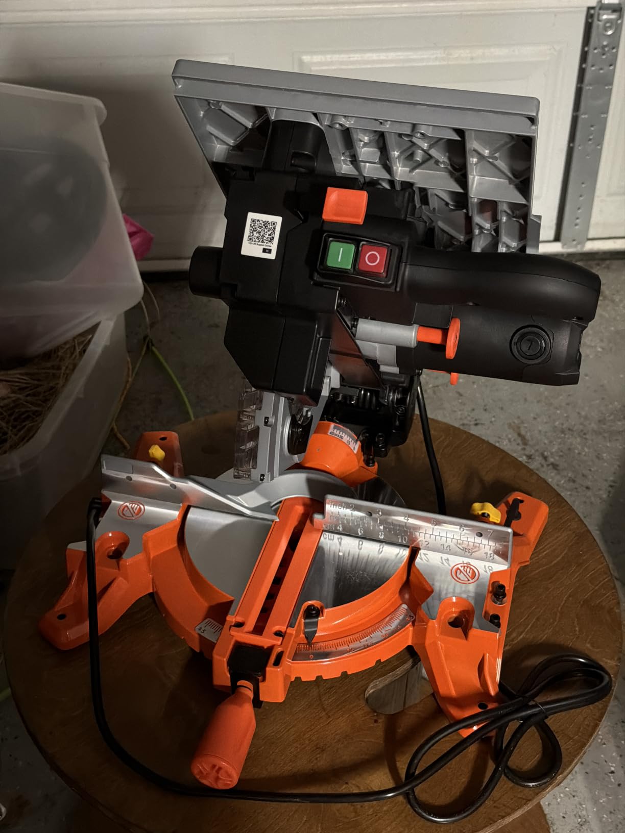 VEVOR Sliding Compound Miter Saw, 12-Inch Blade, 15 Amp Motor, 60-Tooth, Corded Double Bevel Sliding Miter Saw, LED Precision Alignment, Angle Adjustable, for Wood, Composite Decking, Laminates customer photo 1