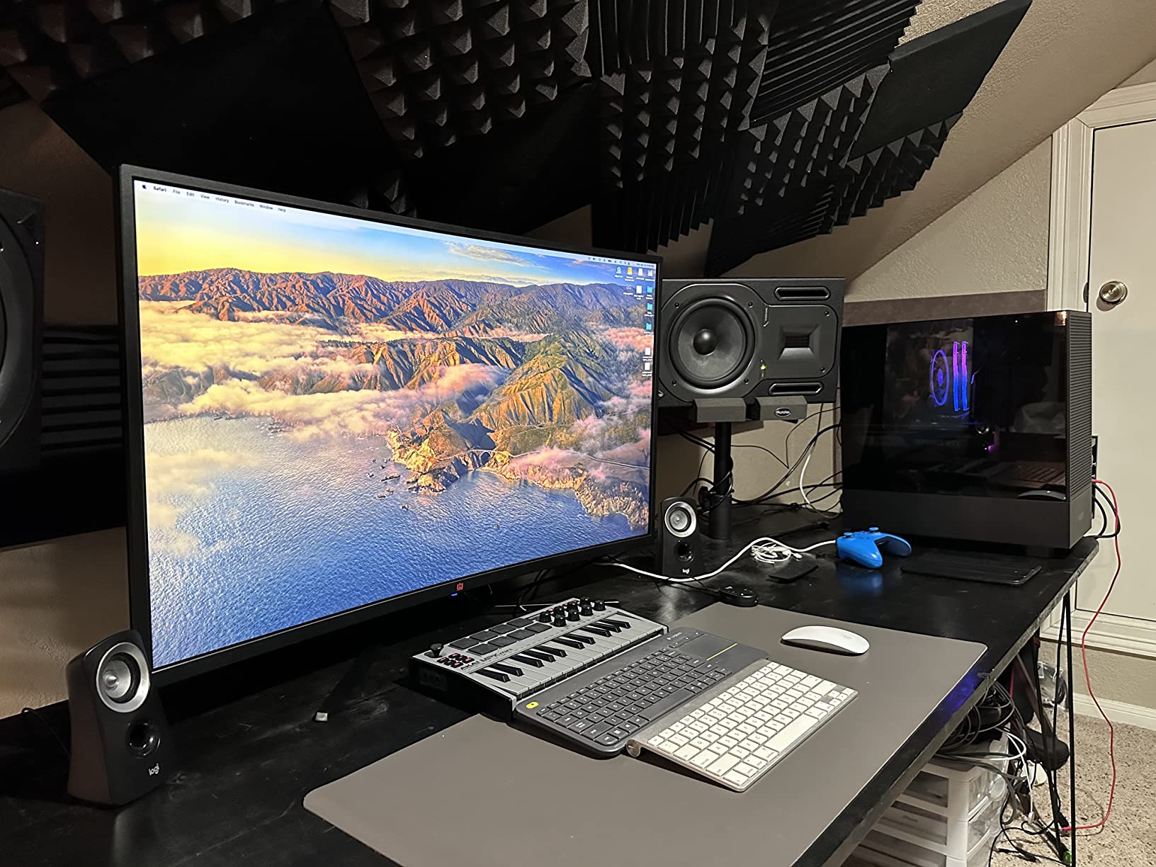 Deco Gear 40 Curved 5K2K Nano IPS Monitor | 5120×2160 UltraWide 21:9 Display, 120 Hz Refresh | 65 W USB-C PD | HDR, Adaptive Sync | Built-in Speakers for Work customer photo 1