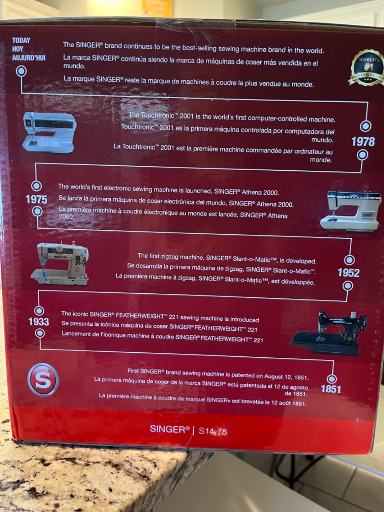 SINGER® Next Evolution S0080 Serger Overlock Machine, 8 Built-in Stitches customer photo 2